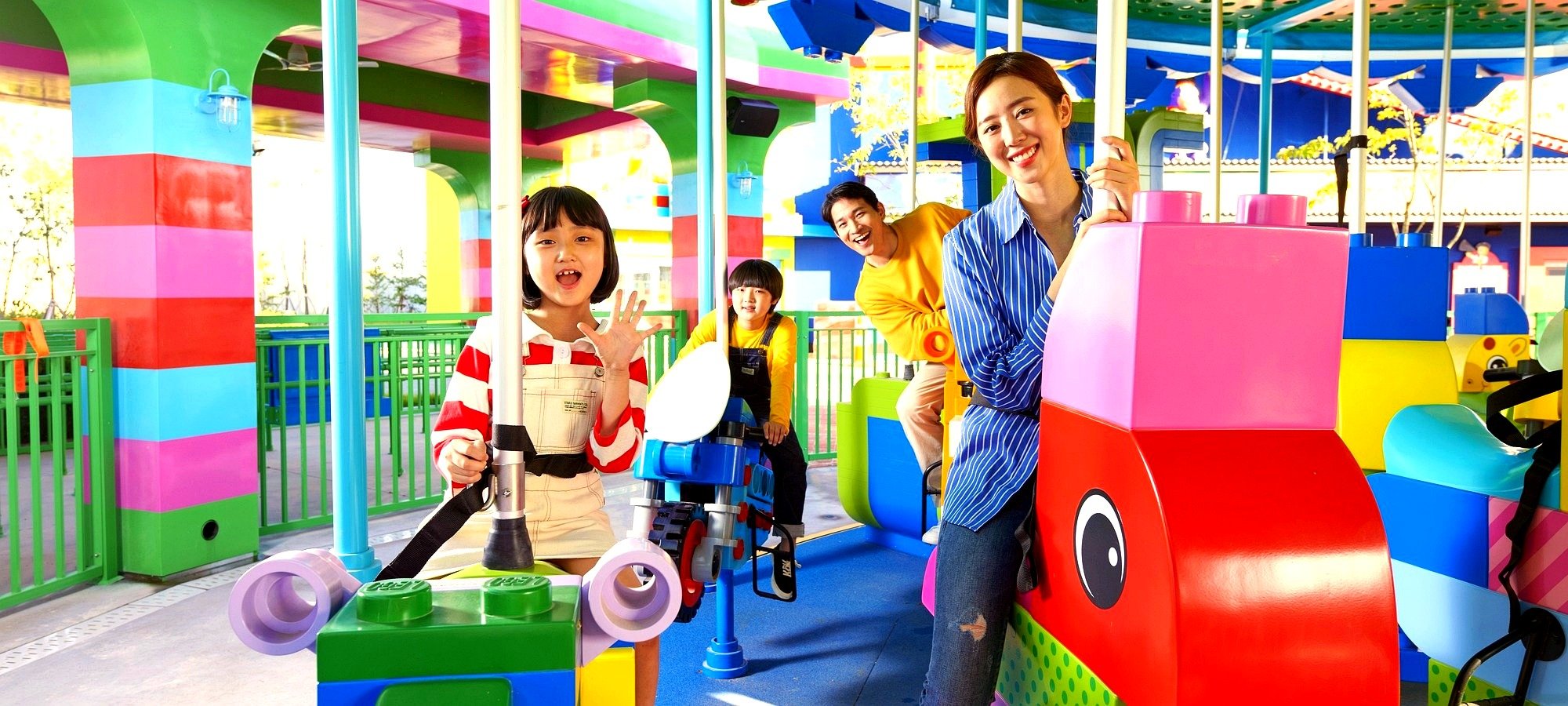 Detailed itinerary for Legoland plus railbike day tour Map showing route from Seoul to Legoland and Gangchon Railbike locations