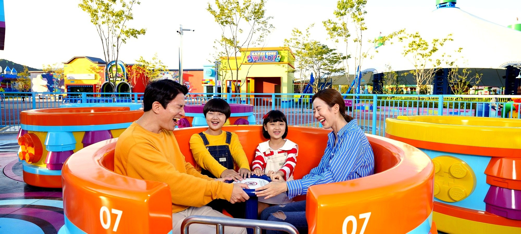 Legoland day trip itinerary and directions from Seoul Map showing Seoul to Legoland Korea route and theme park layout