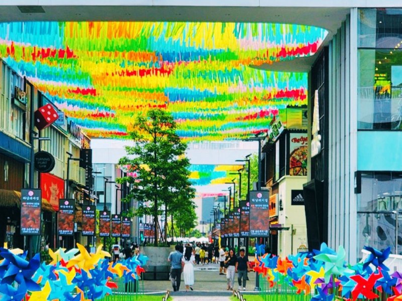 Songdo Triple Street 2024 INK Incheon K-Pop Concert: Yeongjong Seaside Railbike