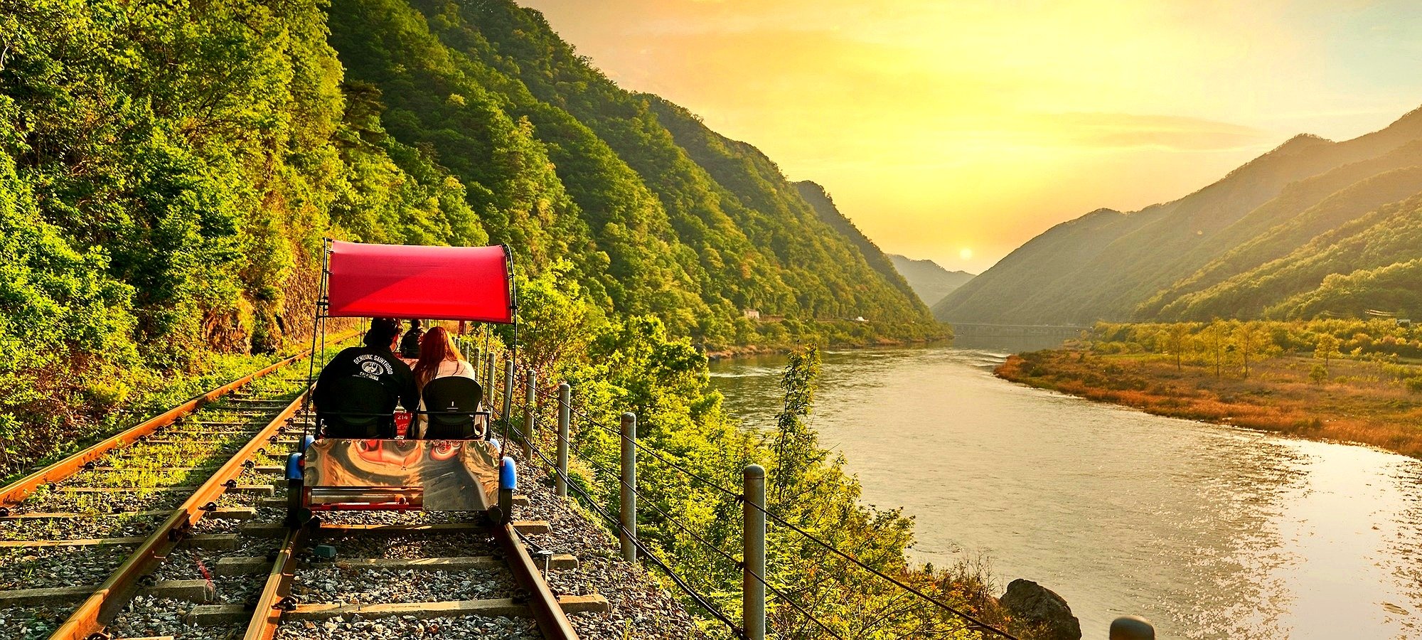 Complete itinerary Nami Island Petite France day tour Detailed map showing Seoul to Gapyeong tour route visiting Petite France and Nami Island